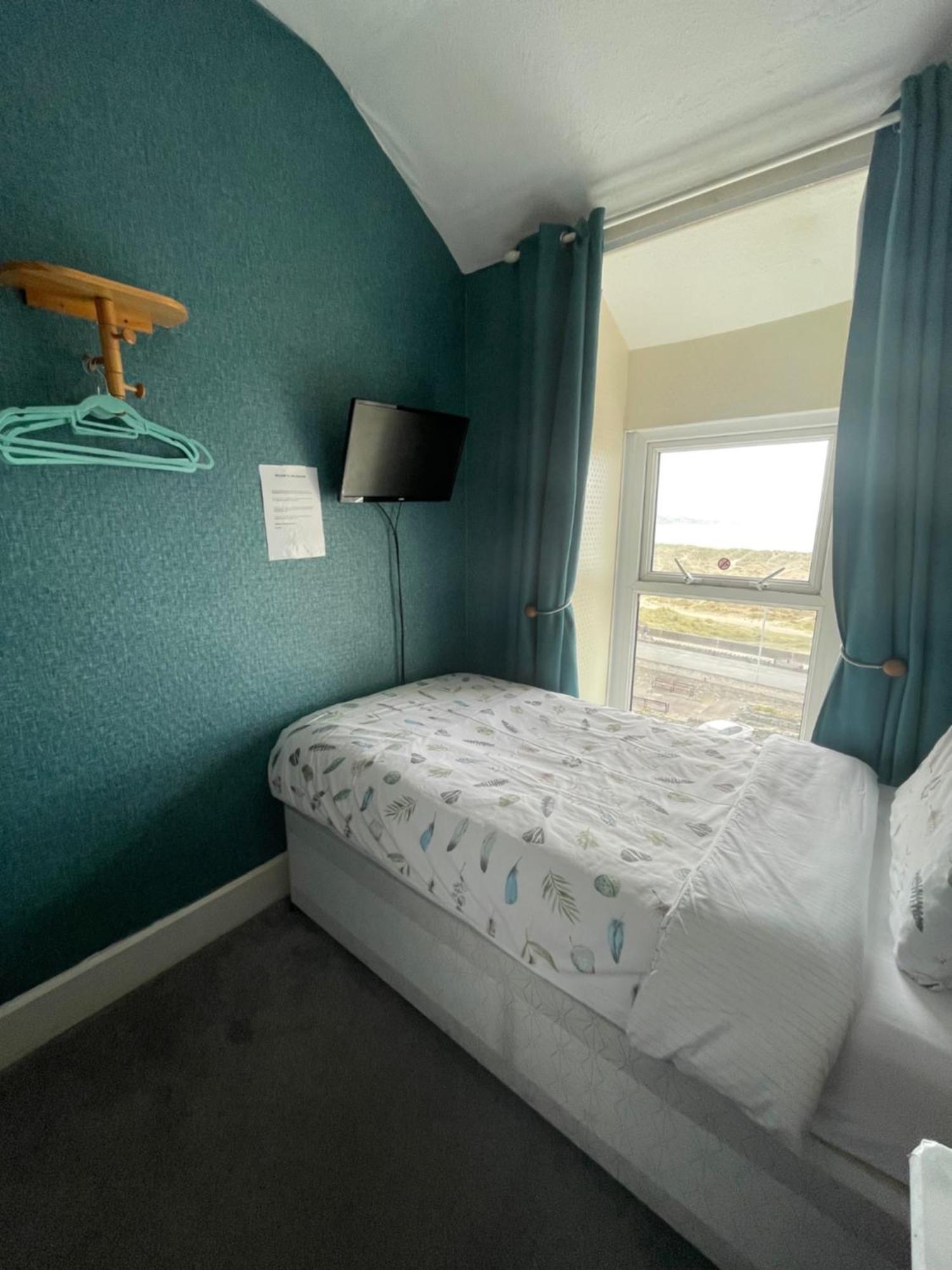 Seascape Hotel Barmouth Buitenkant foto